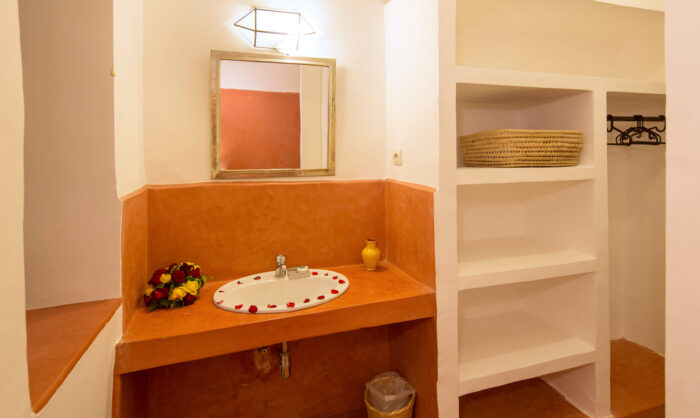 Morocco yoga retreat bathroom